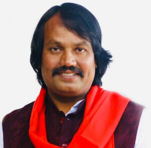 डा.सि.के.राउत नवलपरासी आउदै